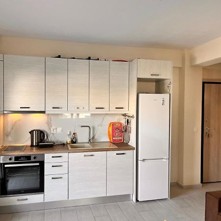 Three Cats Apartment Нікіті Екстер'єр фото